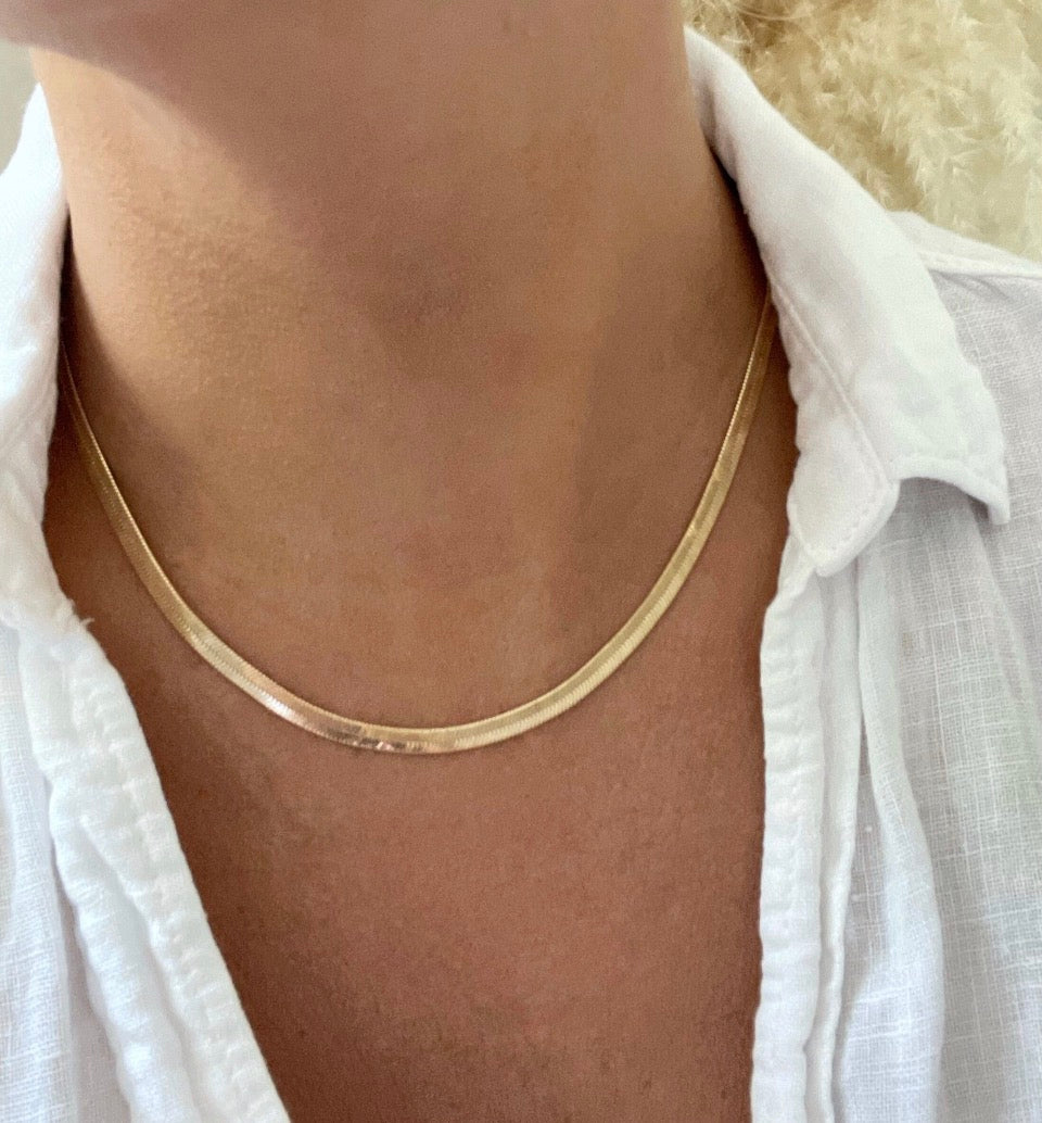 FLASH SALE FRIDAY// Golden Herringbone Necklace