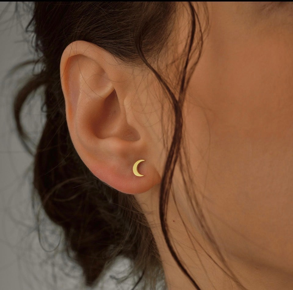 Flash Sale Friday // Moon Stud Earrings
