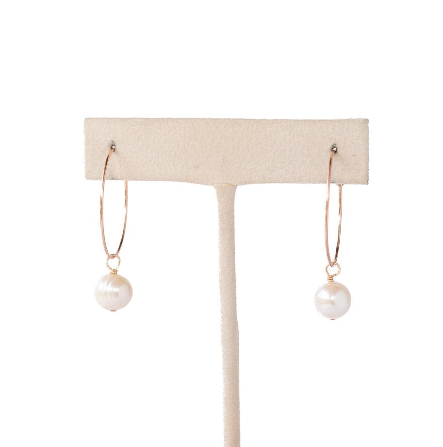 Flash Sale Friday // Rose Gold + Pearl Hoop Earrings